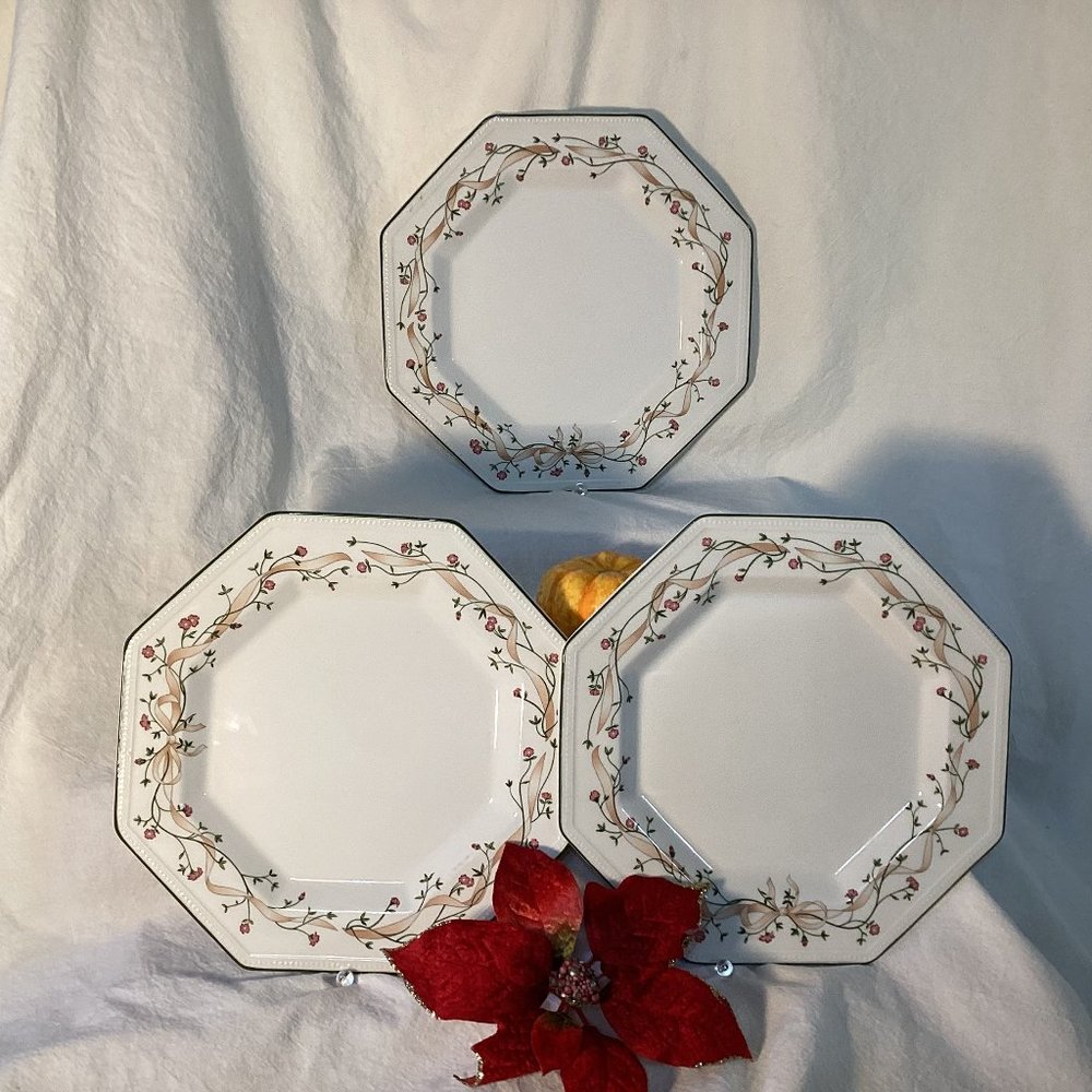 Johnson Brothers Eternal Beau 3 Plates